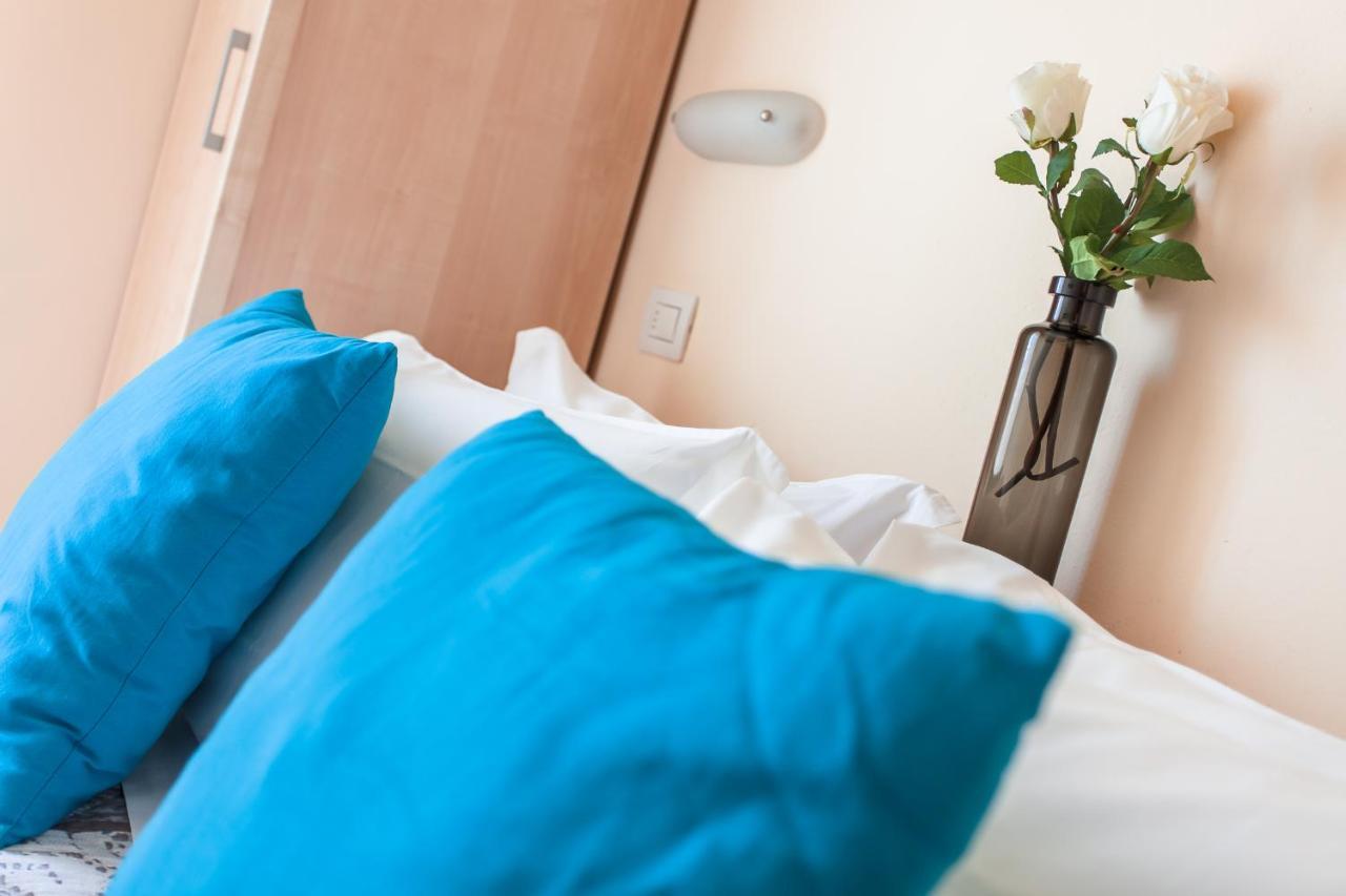Hotel Giove Dipendenza Hotel Fiamma Чезенатико Экстерьер фото